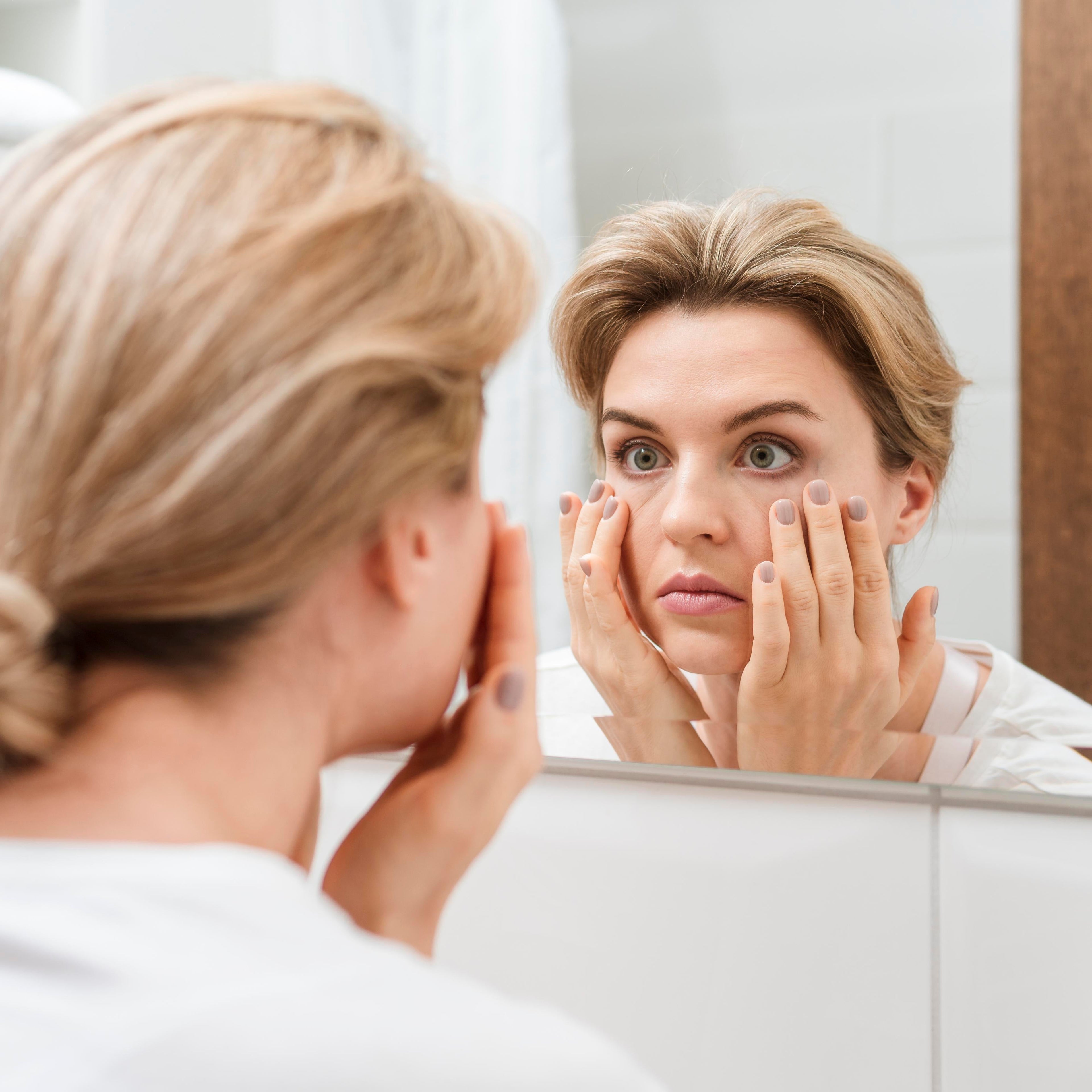 How to Tell If Your Skin Barrier Is Damaged (And How to Help It Recover) Imagen